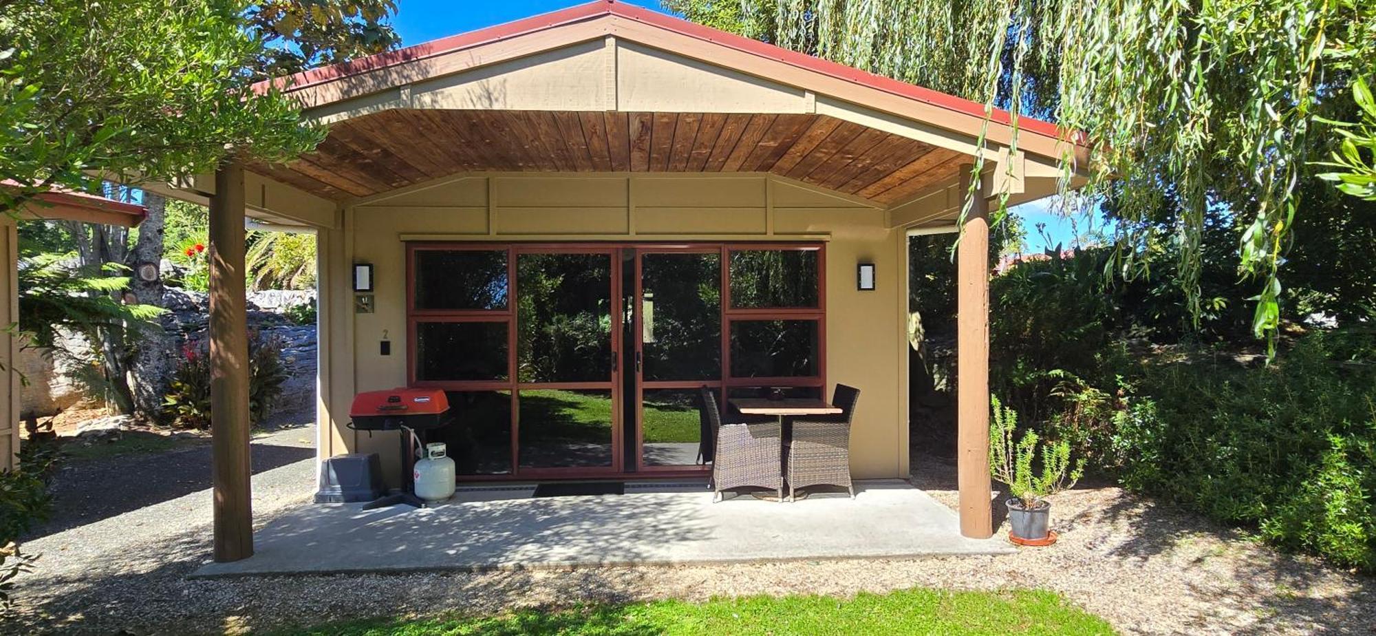 The Rocks Chalets Takaka Extérieur photo